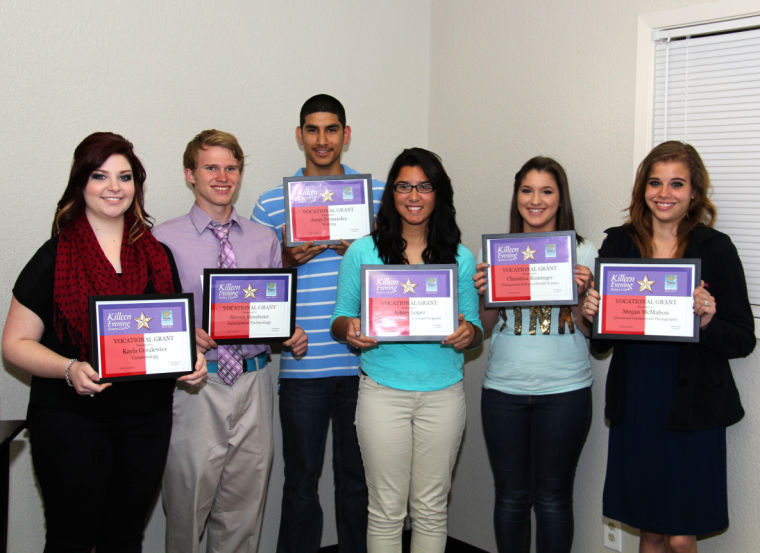 Students earn awards